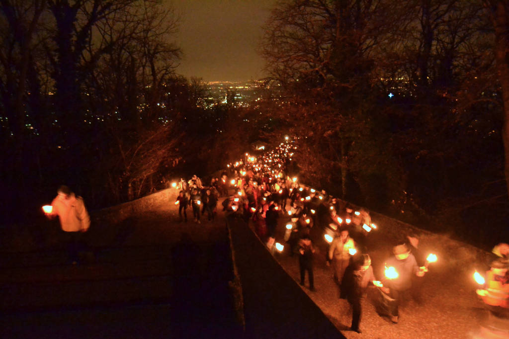 FIACCOLATA DI FINE ANNO AL SACRO MONTE DI VARESE