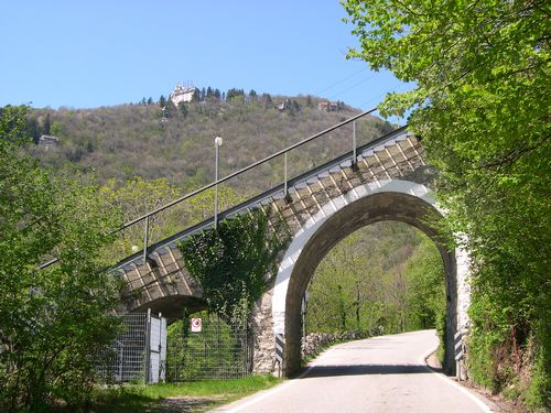 Chiusura accesso al Sacro Monte